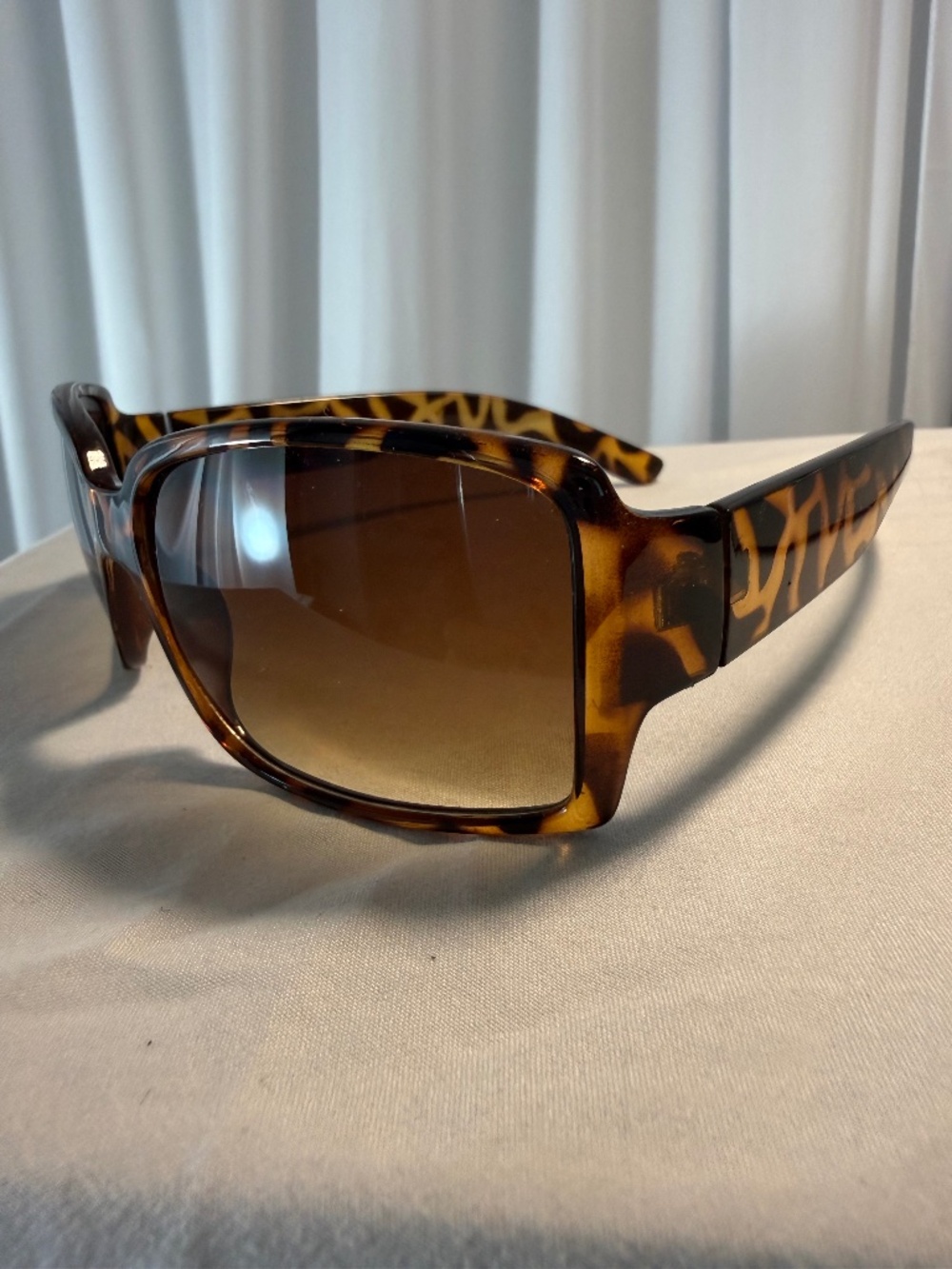 Oversized Tortoiseshell Square Sunglasses Brown Gradient Lenses Retro Y2K